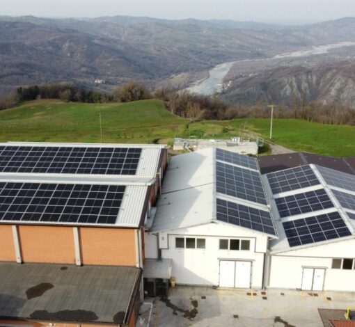 PROSEGUE IL NOSTRO PERCORSO VERSO LA SOSTENIBILITÀ, AVVIATO UN NUOVO IMPIANTO FOTOVOLTAICO CHE CI CONSENTE DI SODDISFARE IL 30% DEL FABBISOGNO ENERGETICO